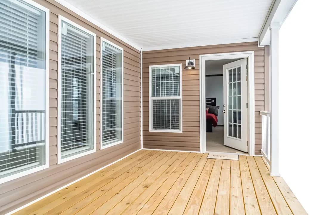The turner exterior home features