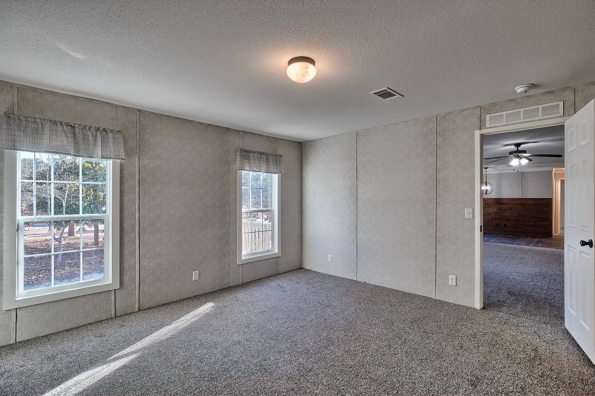 229 longspur ln interior home features