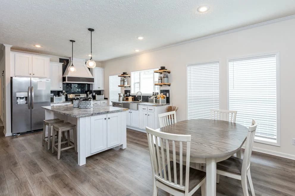 The boss hud kitchen home features