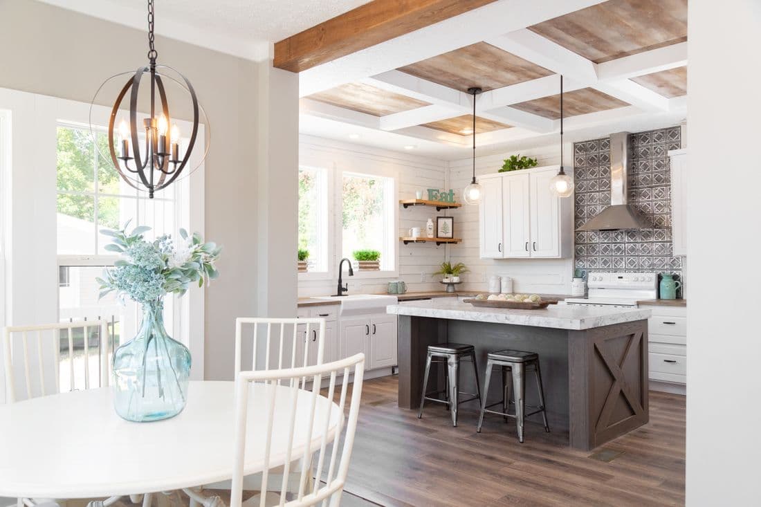 Southern belle hud kitchen home features
