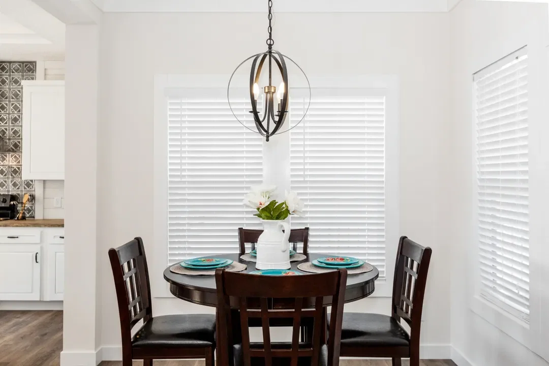 1442 carolina southern comfort interior home features