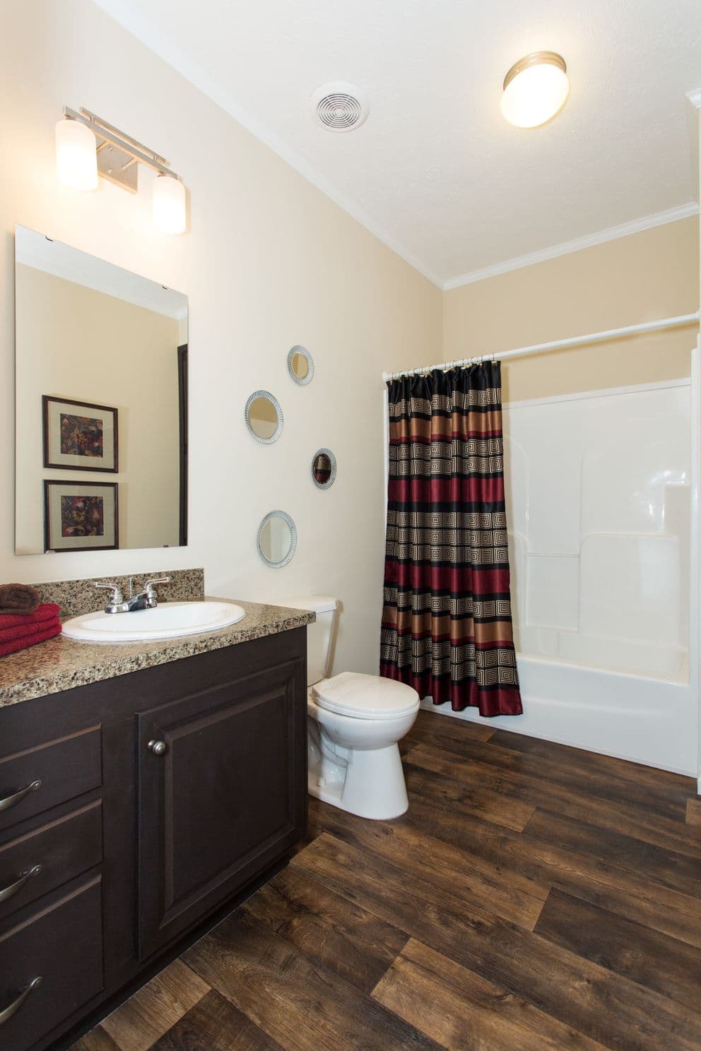 Sweet one 72 hud bathroom home features