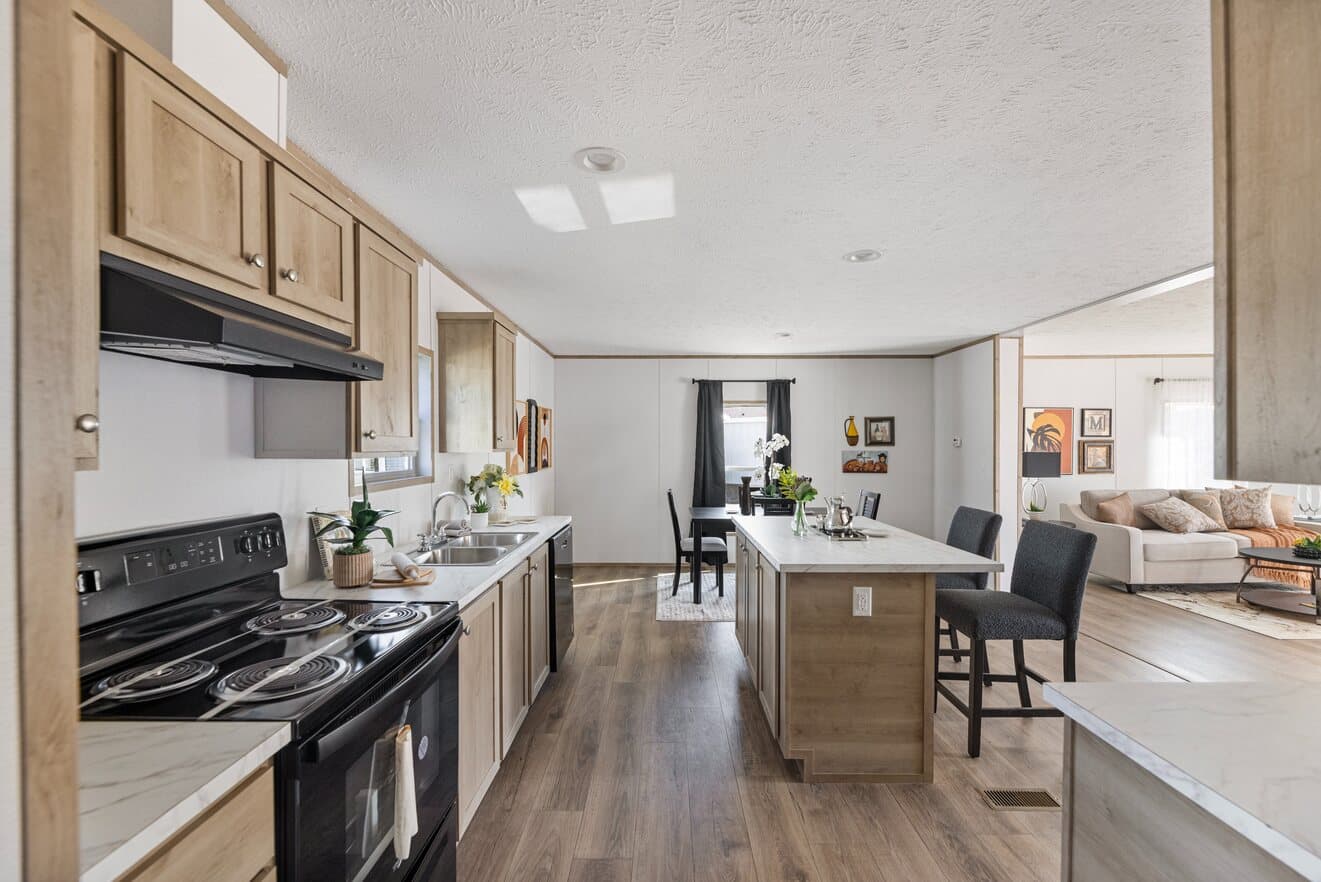 Phoenix 32483a kitchen home features