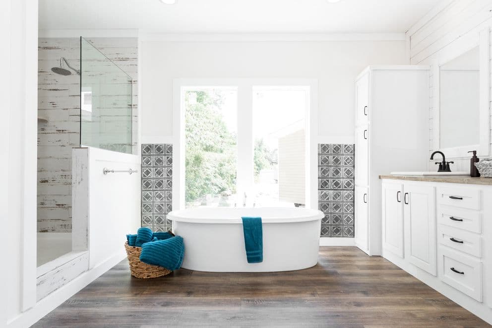 Southern comfort mod bathroom home features