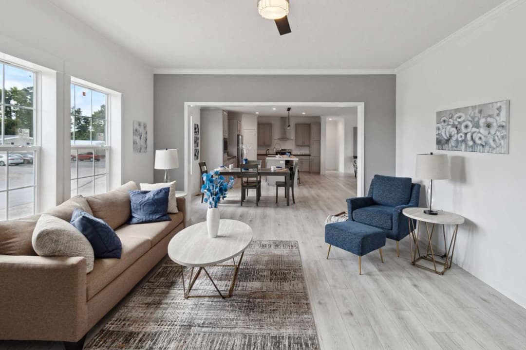 Ironclad 3276-21 interior home features