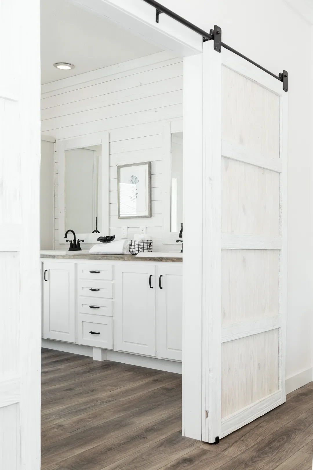 1434 carolina southern belle bathroom home features