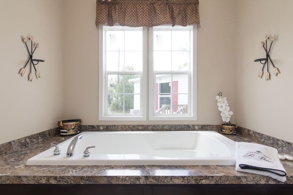 Sweet one mod bathroom home features