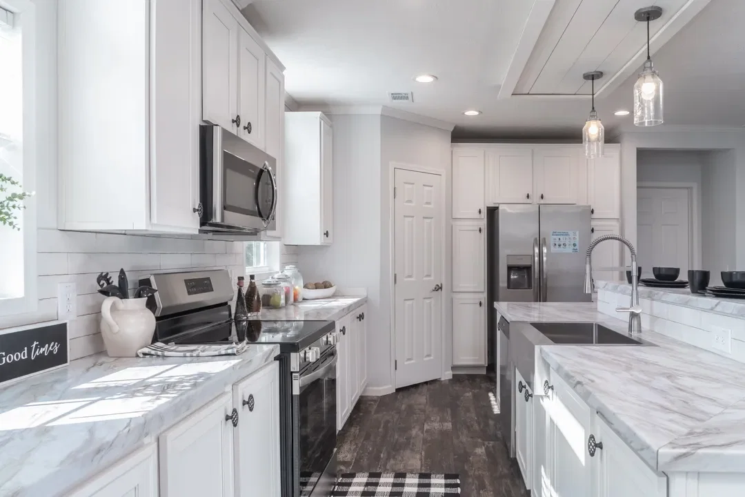 The hewitt kitchen home features
