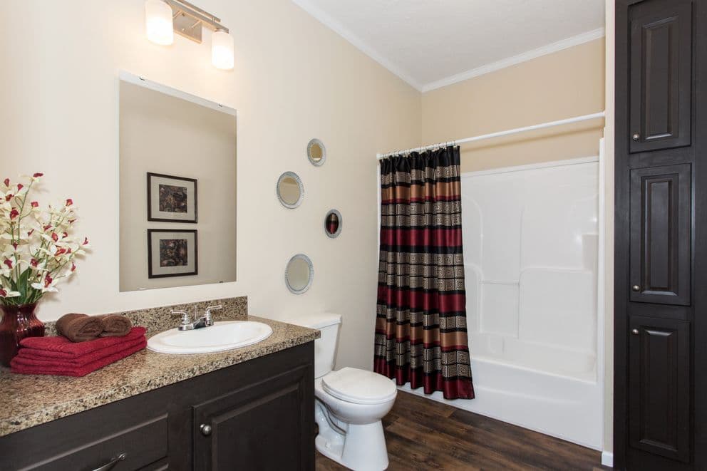 Sweet one 72 hud bathroom home features
