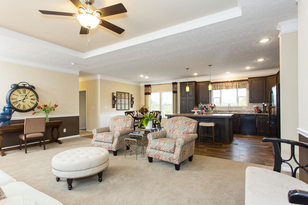 Sweet one 72 hud interior home features