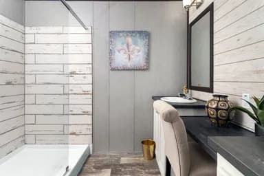 The seaside bathroom home features