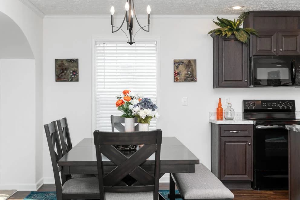 The georgetown mod interior home features