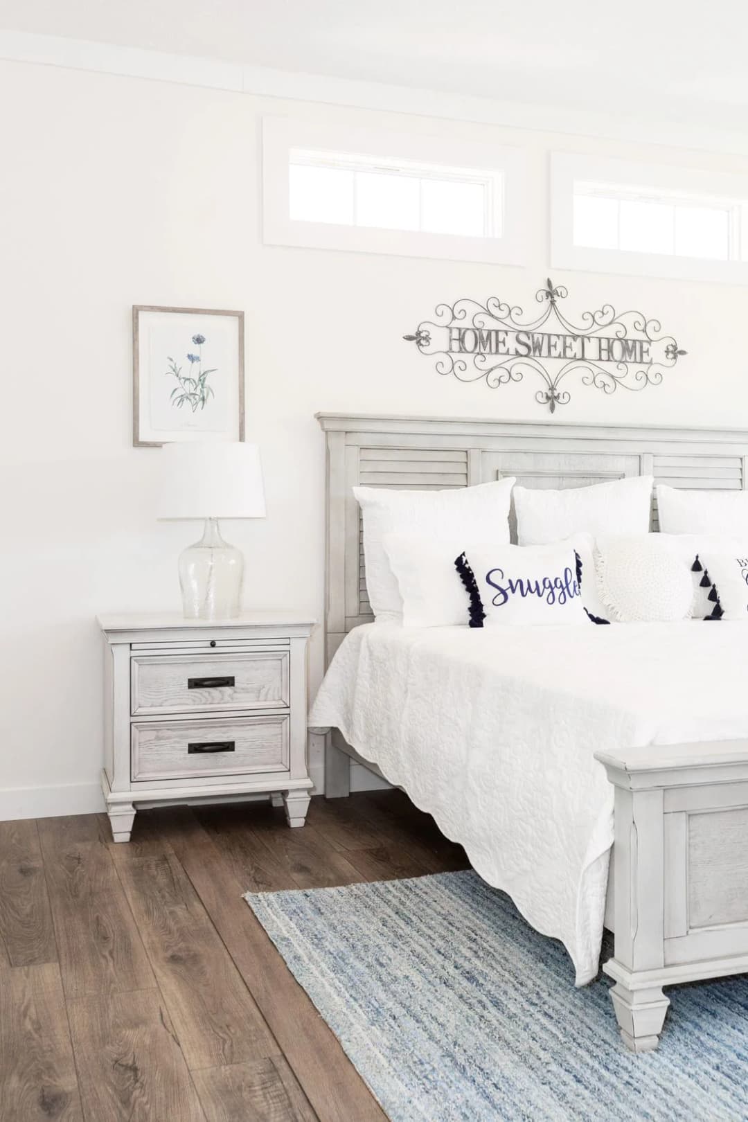 Southern belle hud bedroom home features