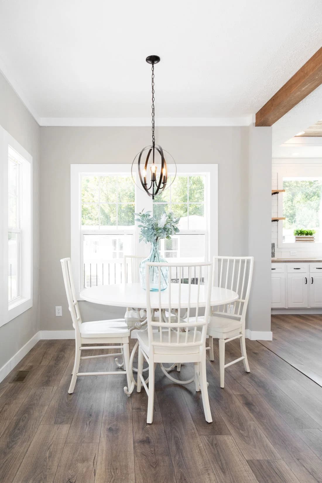 Southern belle hud interior home features