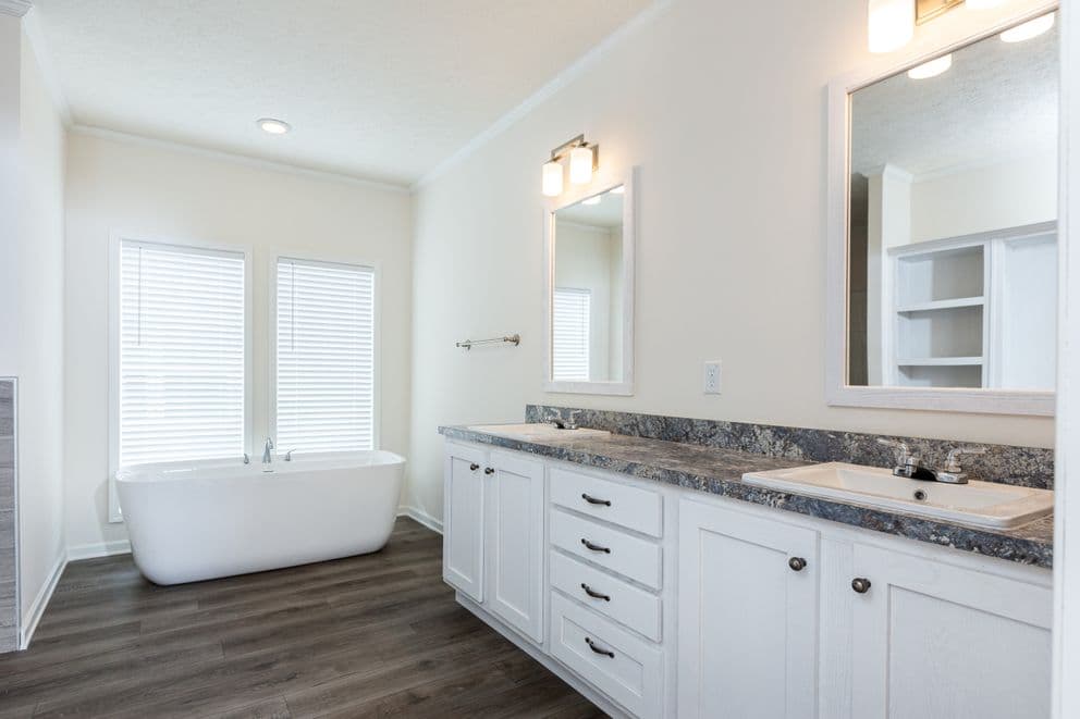 The boss hud bathroom home features