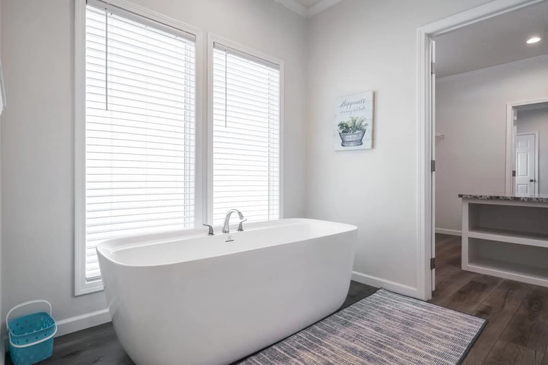 The raelyn hud bathroom home features