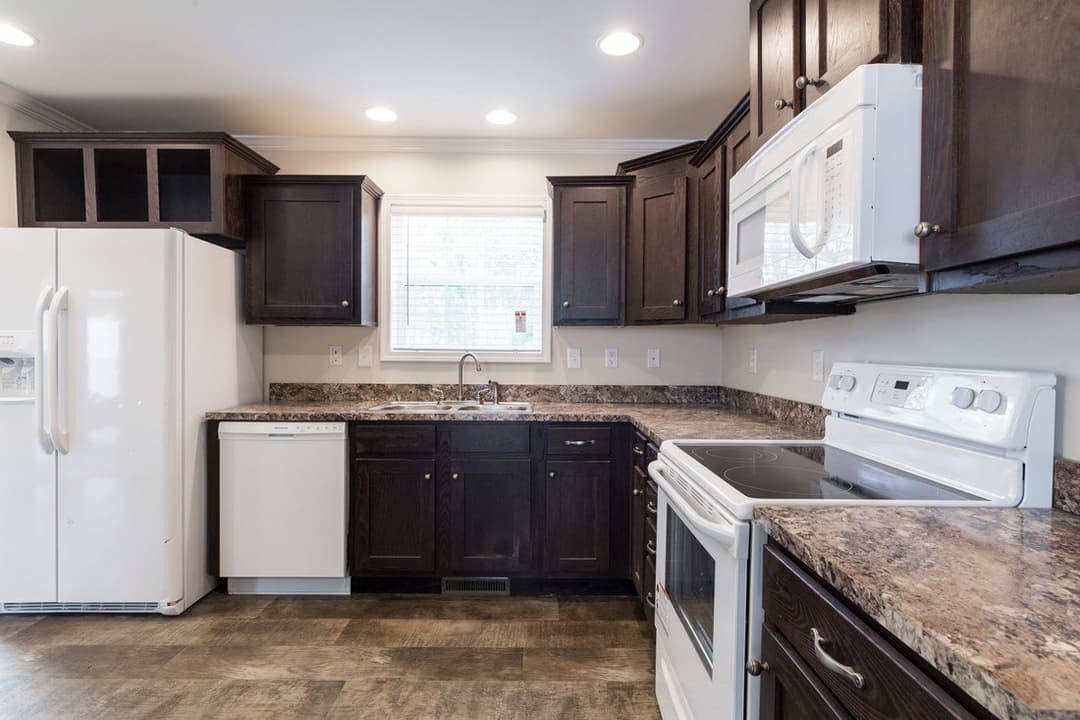 2089 52x28 3+2 heritage kitchen home features