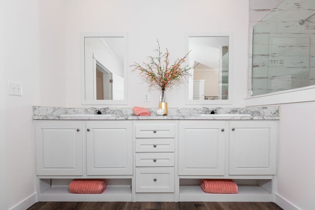 The magnolia mod bathroom home features