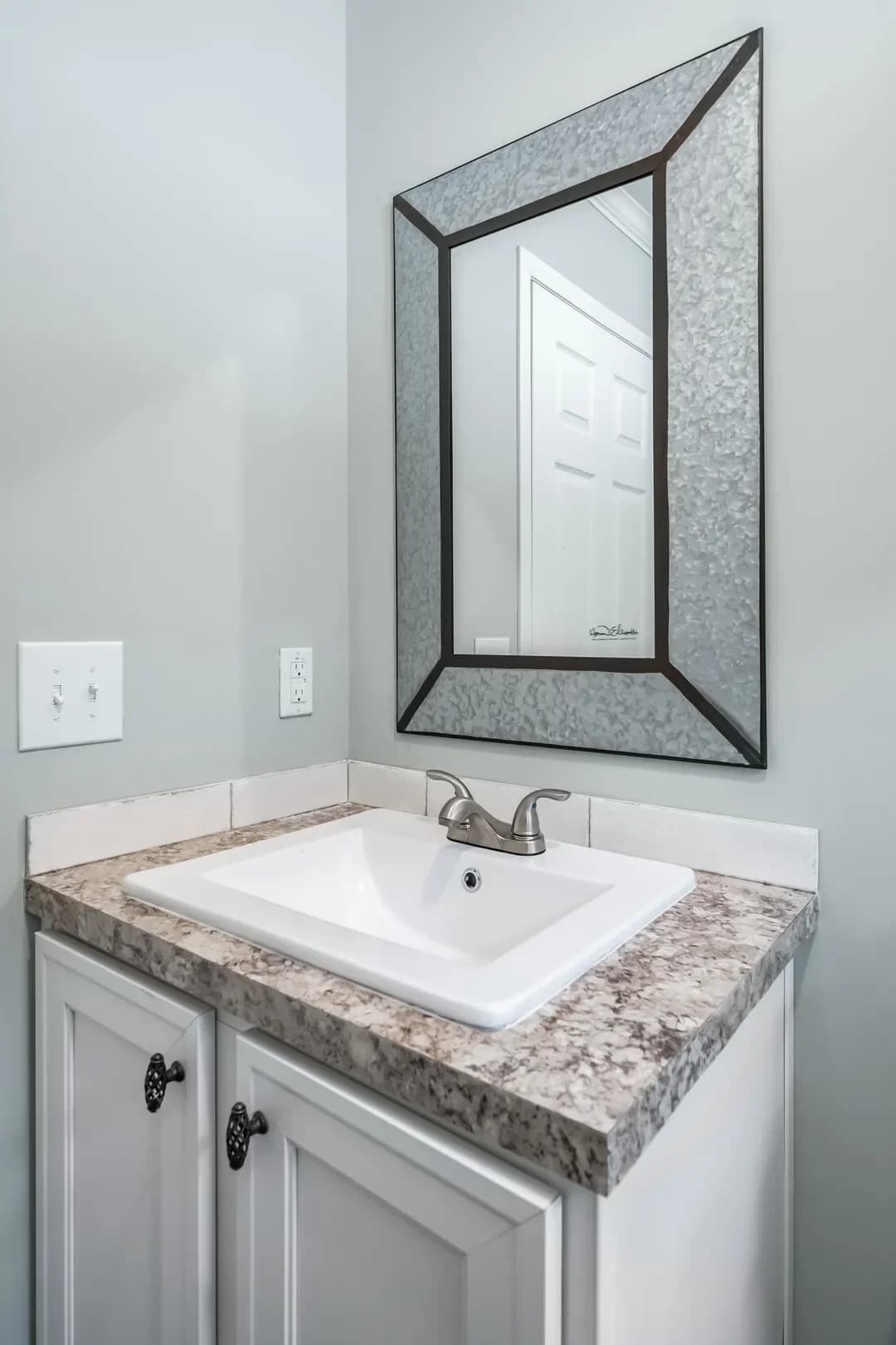 The jefferson bathroom home features