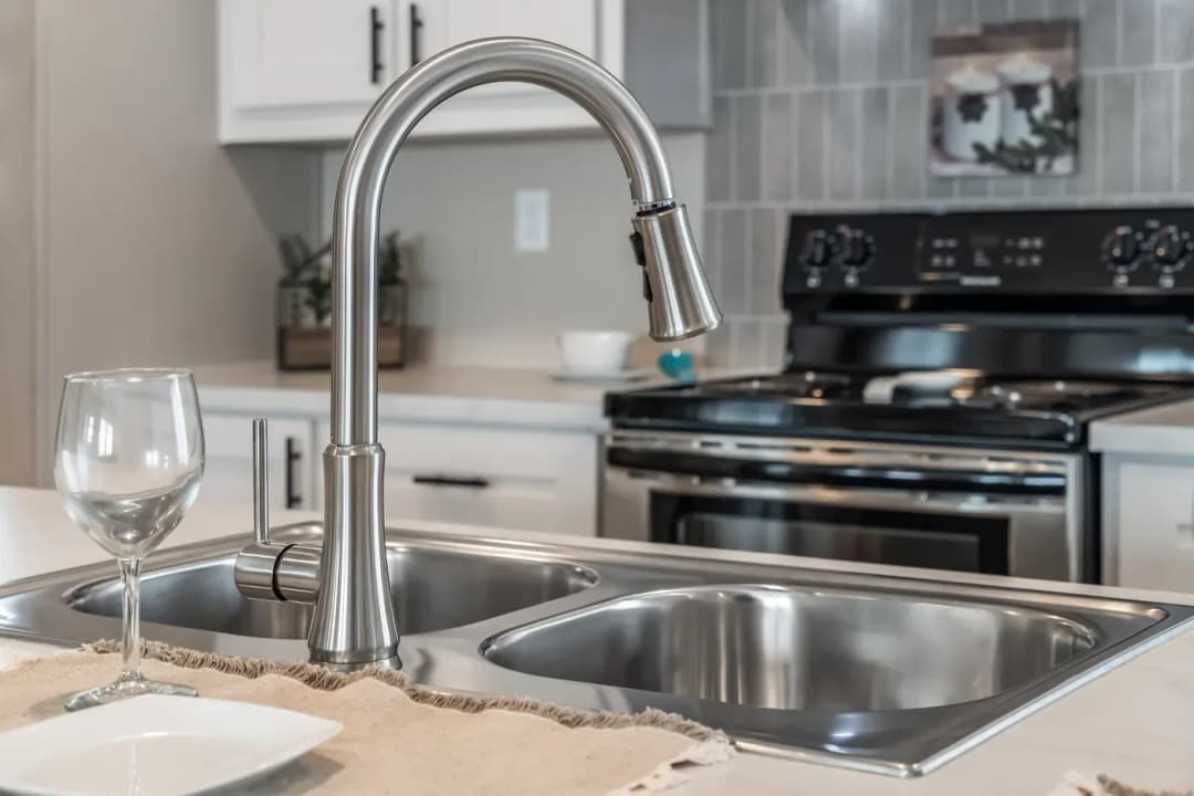 Rio kitchen home features