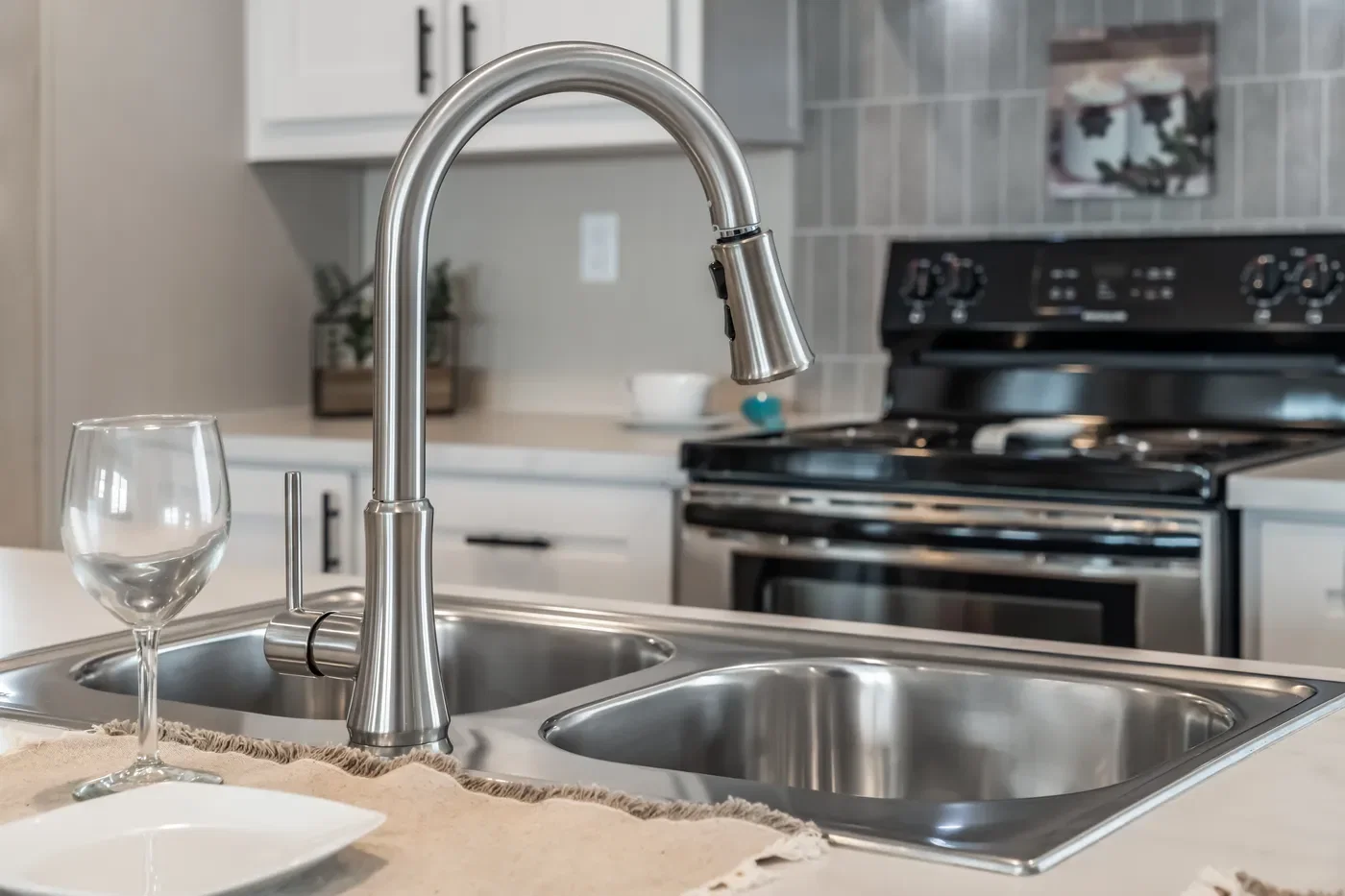 Rio kitchen home features