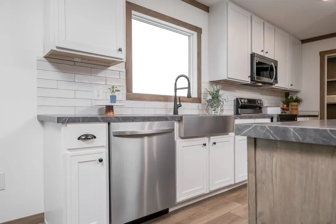 The lizzie kitchen home features