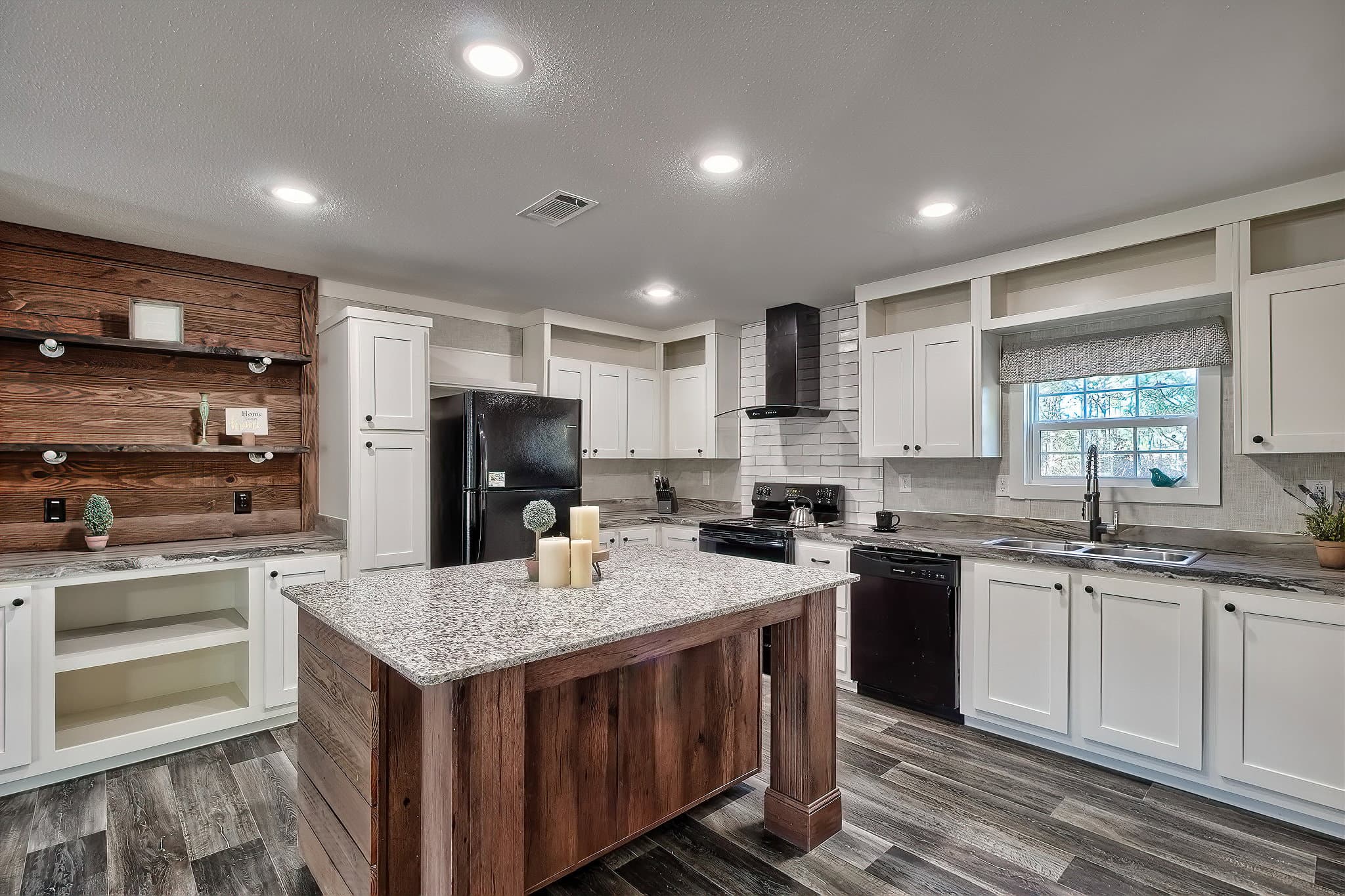 229 longspur ln kitchen home features