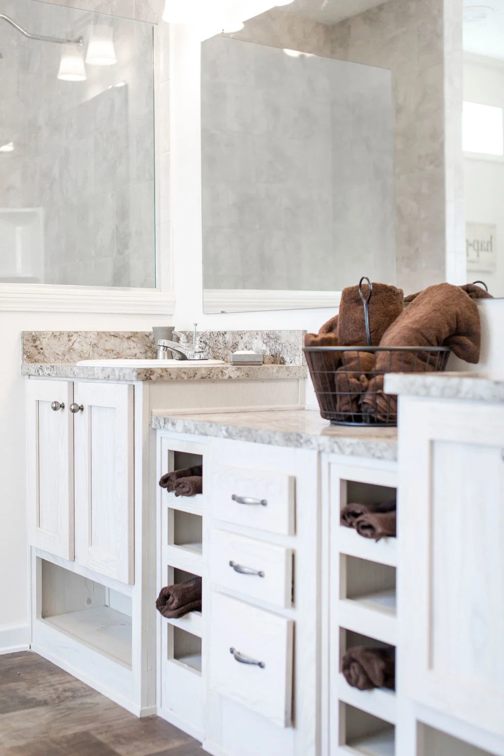 The whitecap mod bathroom home features