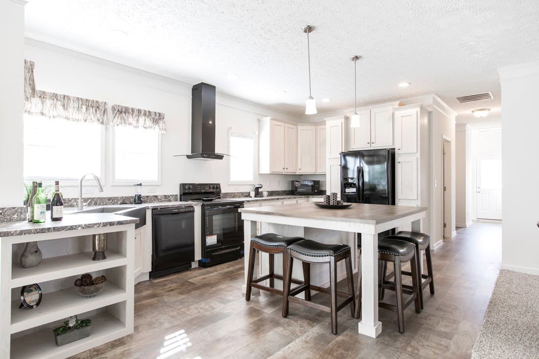 3558 jamestown kitchen home features