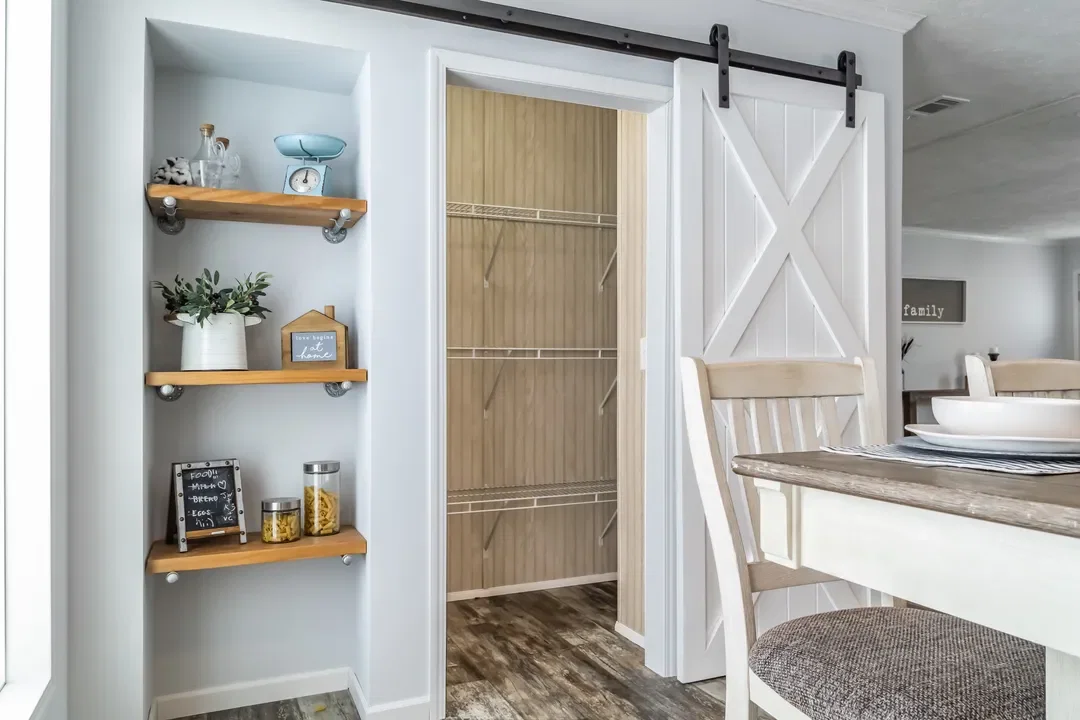 The leahy interior home features