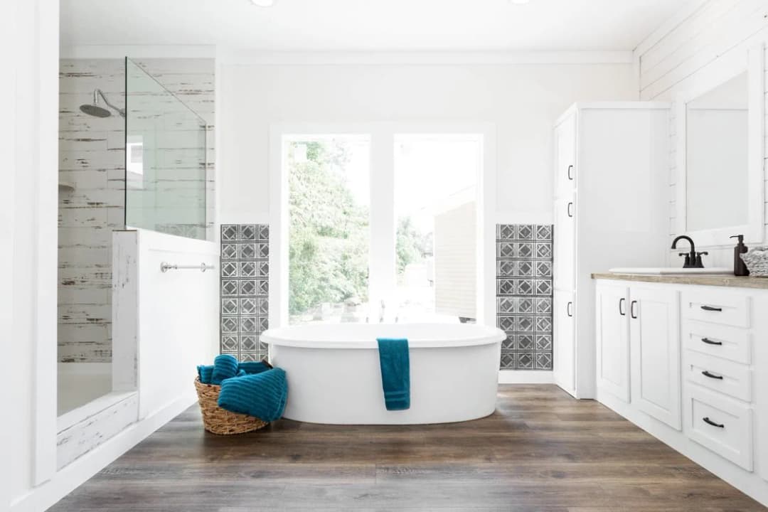 Southern comfort hud bathroom home features
